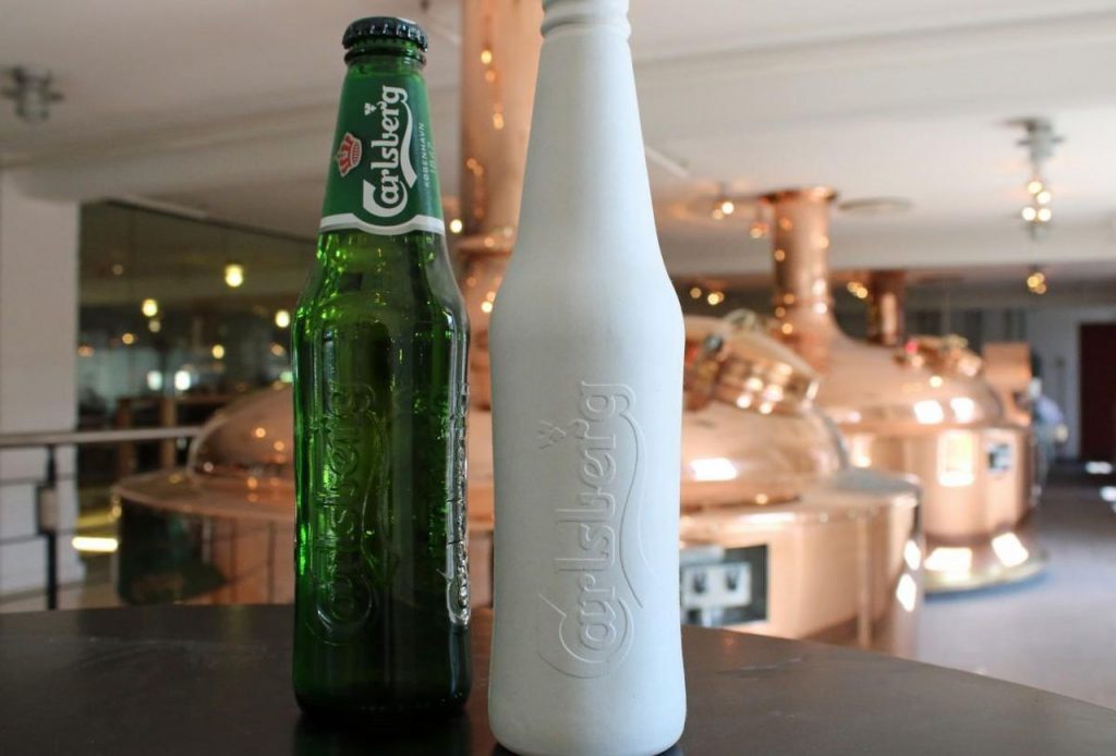 green-fiber-bottle-prototype-carlsberg-1024x694-1629188